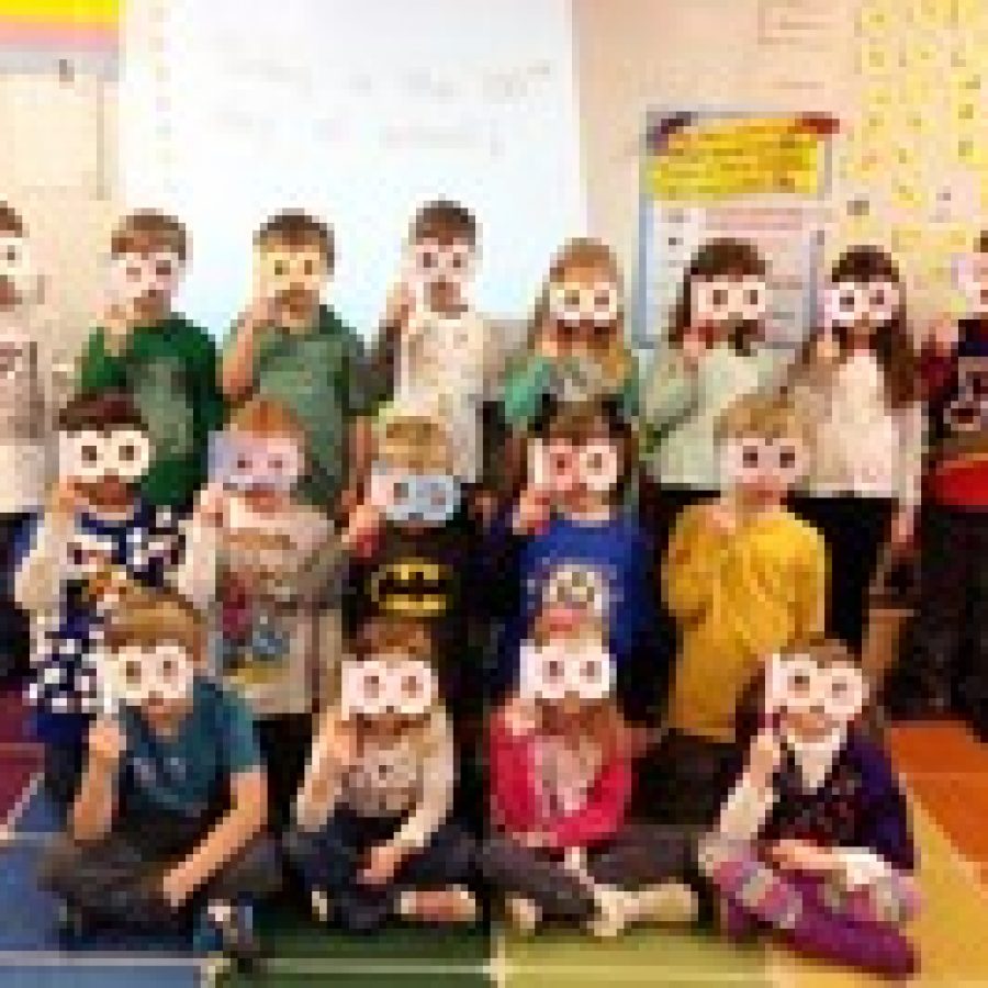 Kindergartners celebrate 100th day of school