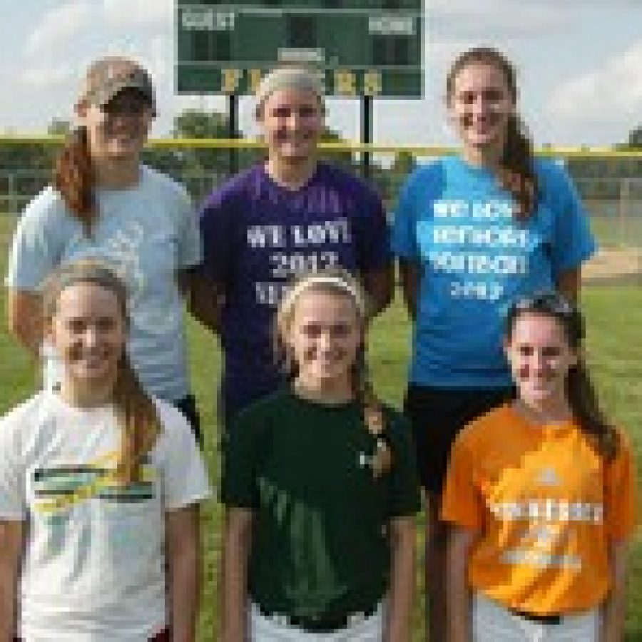 Lindbergh High School head coach Darin Scott anticipates several returning players will produce the offense for his 2013 softball squad. 