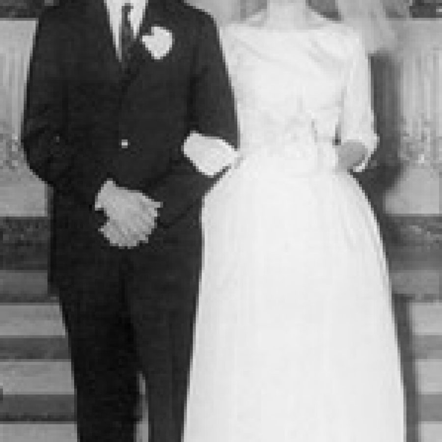 Carl and Saralou Hendrickson celebrate 50th wedding anniversary