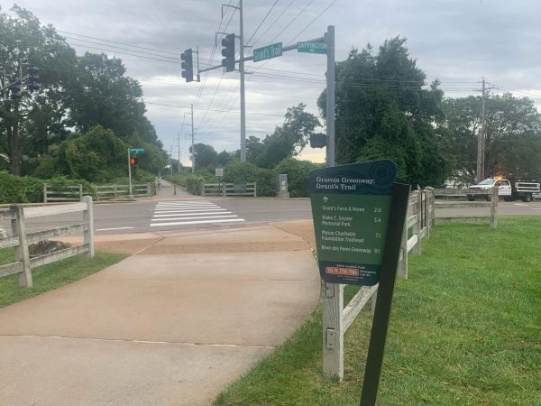 Crestwood aldermen are reviewing options to increase connectivity around the city to Grant’s Trail. 