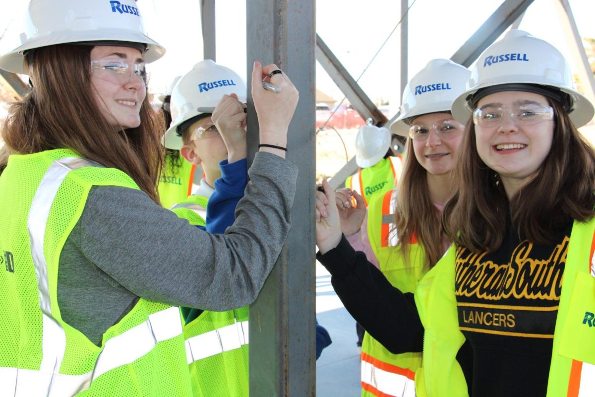 Future stars leave their mark on new performing arts center