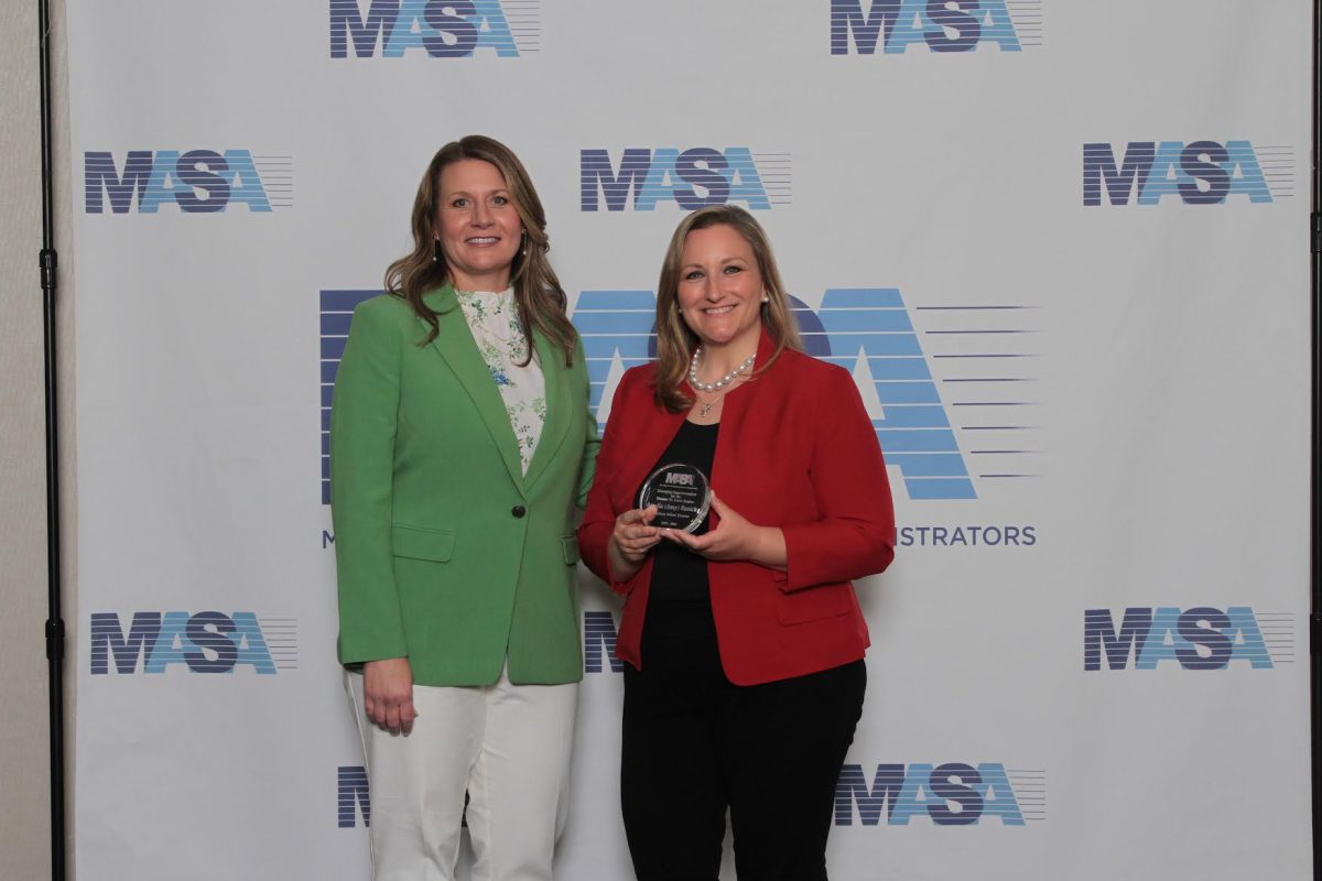 Missouri Association of School Administrators President Jenny Ulrich, left, and Bayless Superintendent of Schools Amy Ruzicka, right, at the annual MASA conference March 20. Photo courtesy of the Bayless School District.