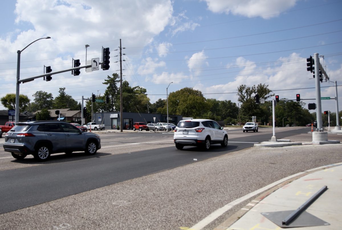 The intersection of Lindbergh Boulevard and Gravois Road in Sunset Hills.