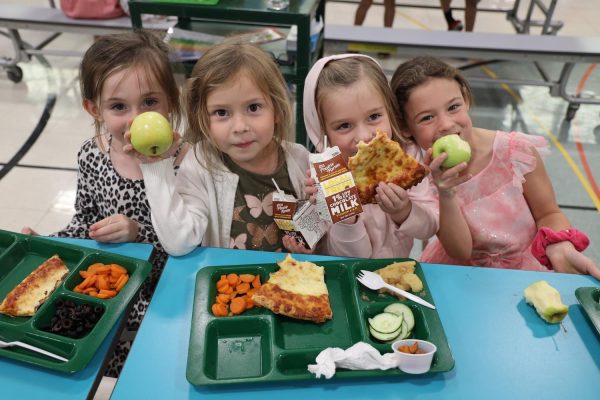 Lindbergh Schools partners with local farmers for fresh produce