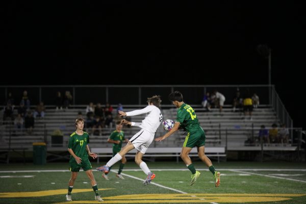 Lindbergh boys soccer beats Oakville 1-0