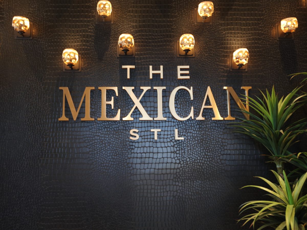 The new restaurant is located in the Crestwood Crossing shopping center.