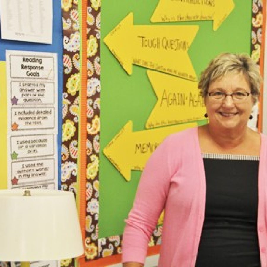 Crestwood Elementary School educator Karen Beckman will be honored Friday by the Science Teachers of Missouri as their Intermediate Elementary Teacher of the Year.