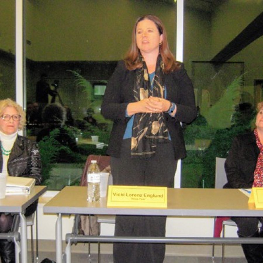 Board of Education Treasurer Vicki Lorenz Englund, center, speaks during the March 16 forum. Also pictured are board President Kathy Kienstra, left, and board candidate Christy Watz.