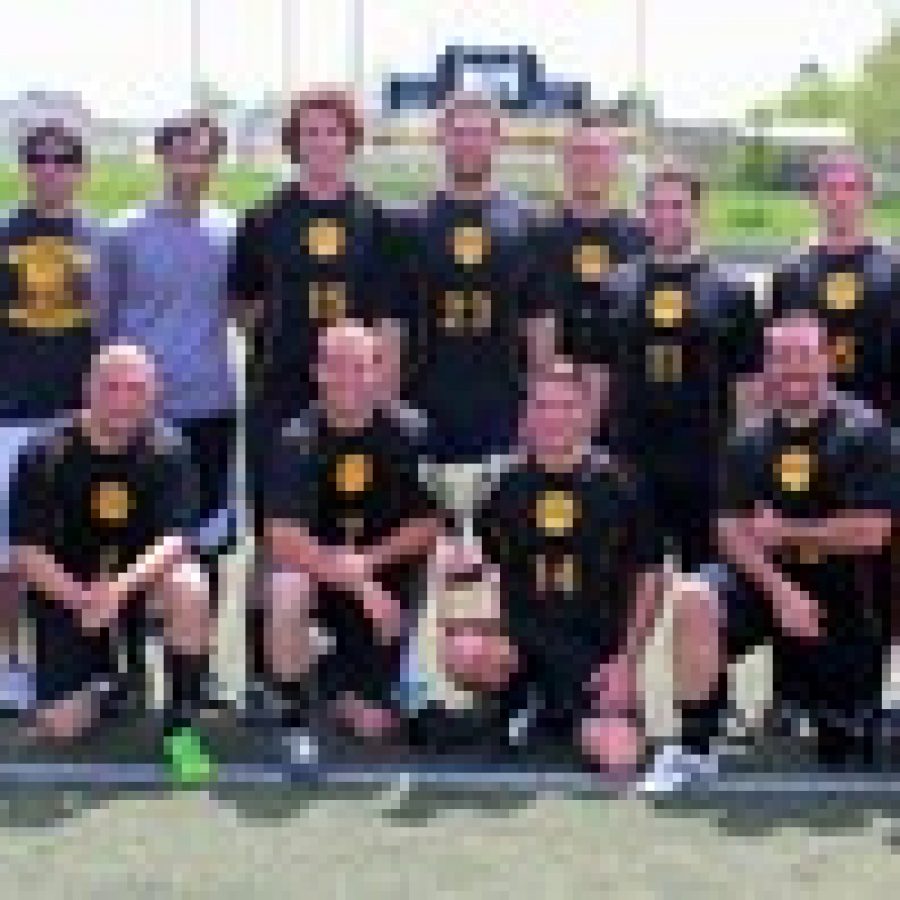 The 4A 2000 State Championship Oakville High soccer team prevailed over the 3A 2000 State Championship St. Marys High soccer team Saturday. Oakville team members, front row, from left, are: Tim Wingenbach, Kurtis Bromeier, Mike Marchi, Matt Callison, Eric Vineyard and Matt Jacobsmeyer. Back row, from left, are: Head Coach Dave Robben, Assistant Coach Joe Sanchez, Matt Boyer, Kyle Forthaus, Ryan Van Dillen, Matt Riegert, Kyle Hopson, Ryan Kramer, Kevin Wingenbach and Coach Tom Brannan.
 