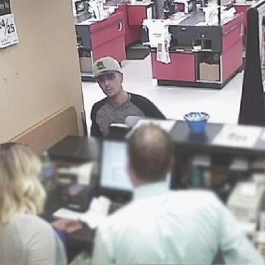 The St. Louis County Police Department is requesting assistance to identify this man, suspected of robbing the U.S. Bank inside Schnucks Saturday afternoon. 