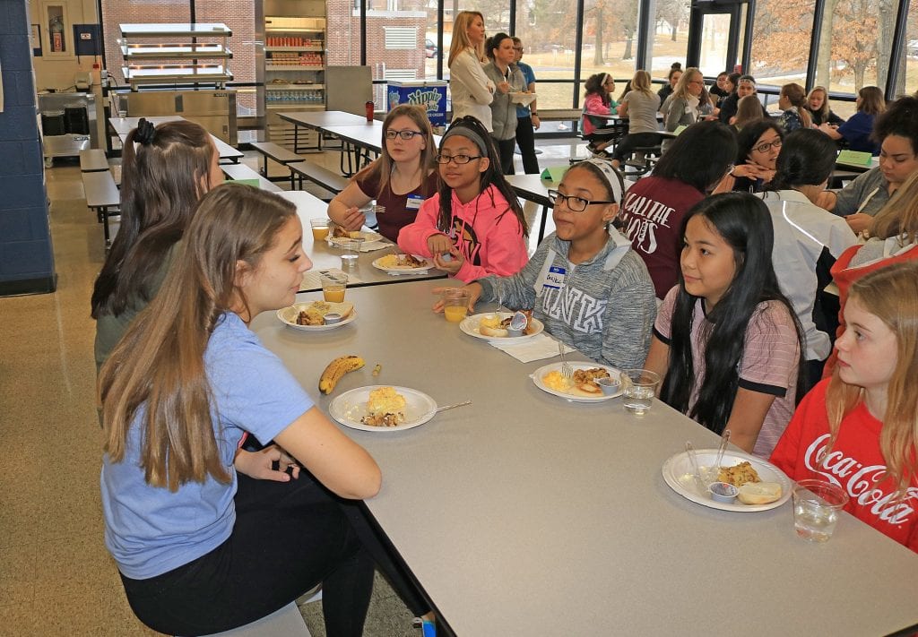 Mehlville approves universal free breakfast at three schools