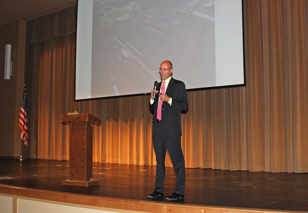 Mehlville Superintendent Chris Gaines gives the State of the District speech in 2017. 