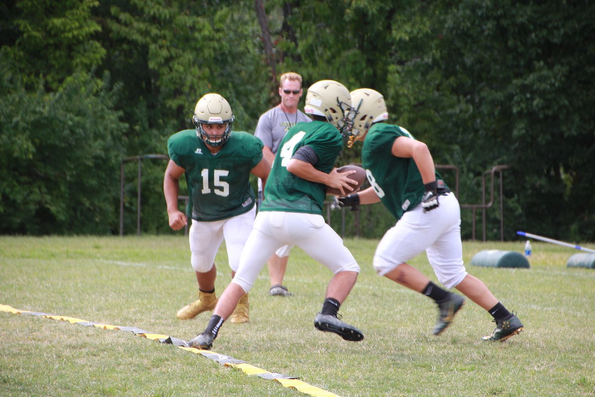 The Lindbergh Football Flyers scrimmage in advance of their win in September 2017.