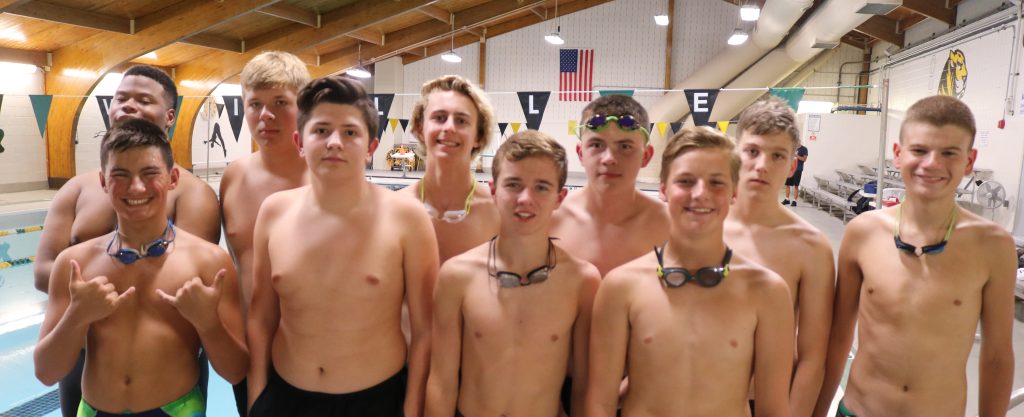 New+swimmers+for+Mehlville+Panthers+look+to+swim+straight+for+victory+lane