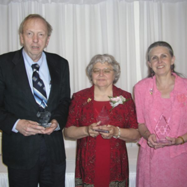 Recipients of the Mehlville School Districts 2006 Distinguished Service Award from left, are: Rich Huddleston, Bobbie Aldy and Marea Kluth-Hoppe.