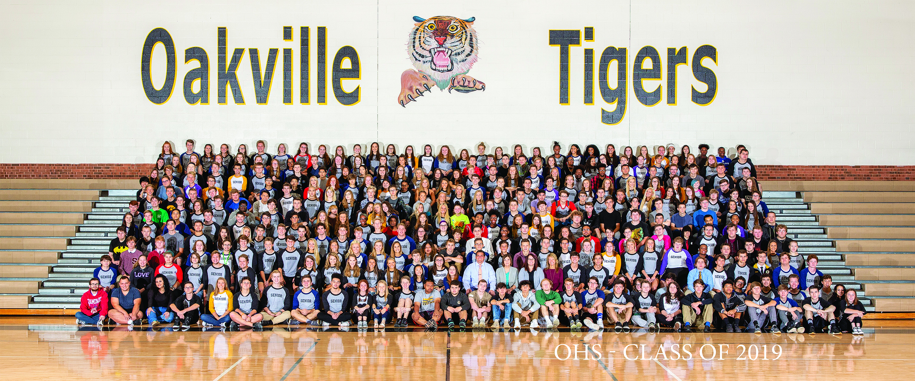 Grad Salute Oakville High School Class Of 2019 – St Louis Call Newspapers