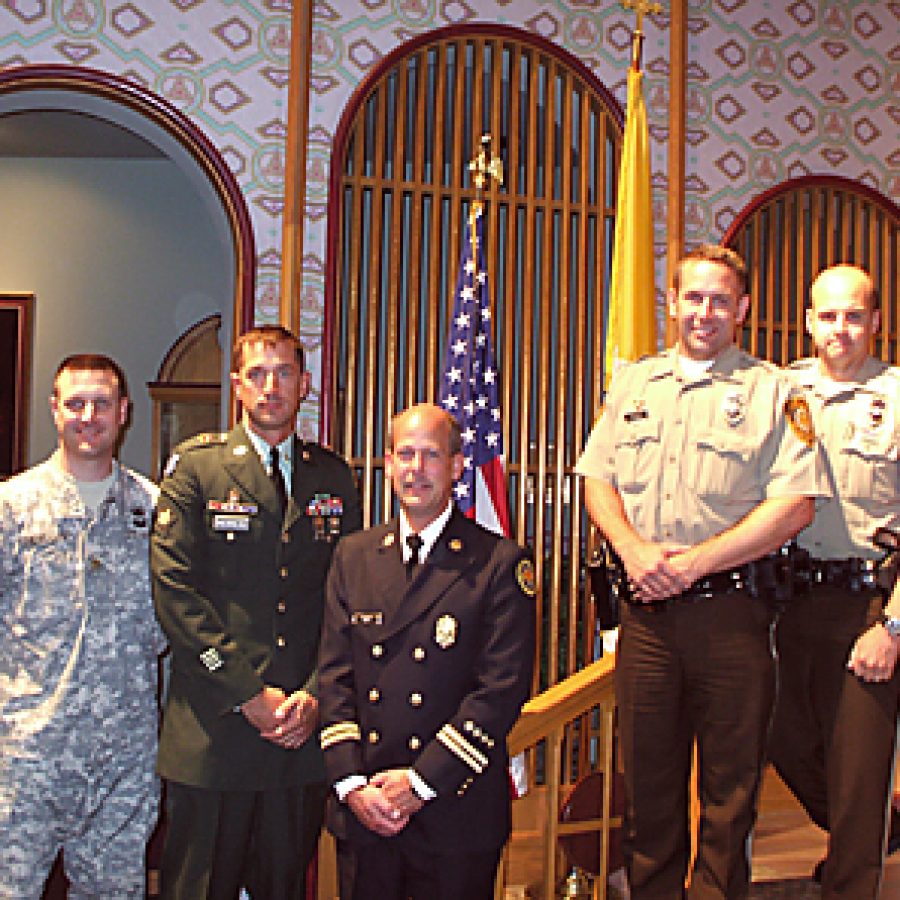 SMMA honors servicemen, first responders