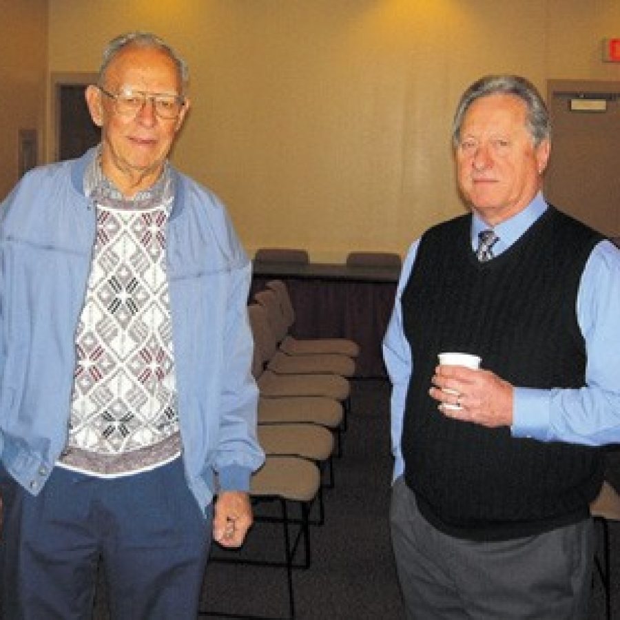Former Alderman Robert Deutschmann, left, and Crestwood Mayor Gregg Roby, right, at Coffee with the Mayor last week.
