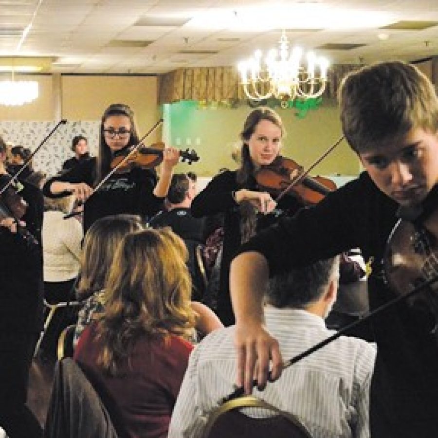 The Lindbergh High School Strolling Strings will perform in July at the Stirling Bridge International Youth Arts Festival in Stirling, Scotland.