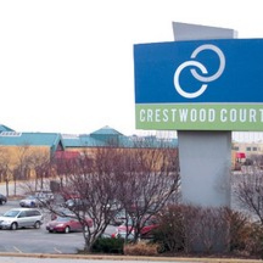 In the last minutes of the auction on Crestwood Court Wednesday, bidding on the mall went up to \$3.65 million, with a bid deposit of \$25,000.  