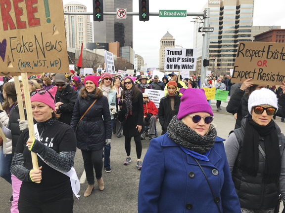 Womens March draws crowds to downtown St. Louis