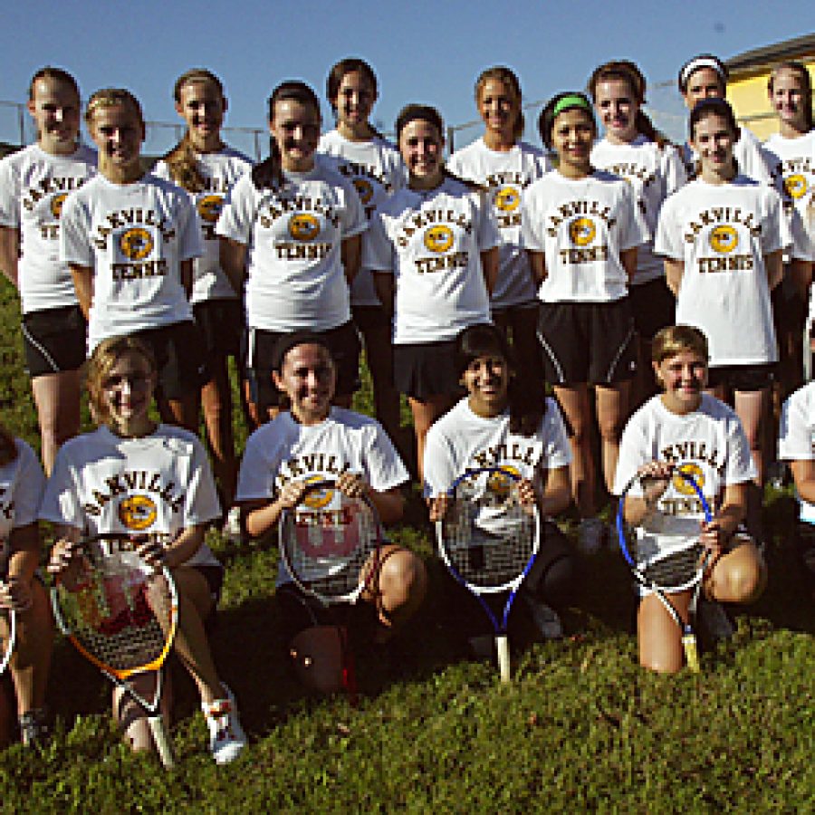 Coming off a 9-7 record last year, the Oakville High girls tennis team hopes to carry that momentum into the 2011 season. Bill Milligan photo