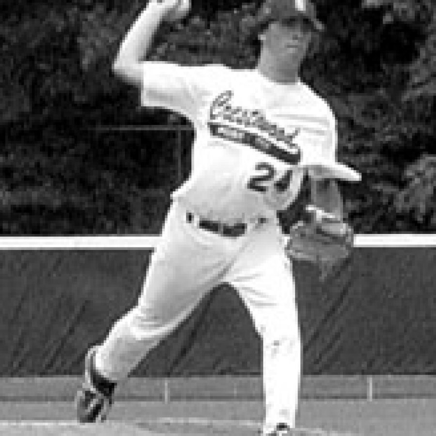 Crestwood Legion starting pitcher Mike Croghan delivers a pitch in Post 777s 11-7 loss to Eureka last Sunday afternoon.
Stephen Glover photo